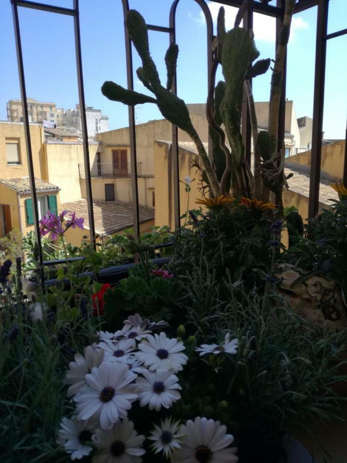 Aljama - Downtown B&B Agrigento Exterior foto